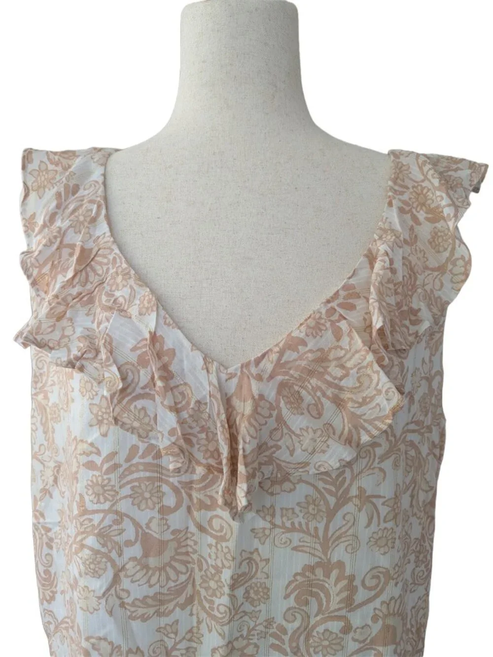 NWT LOFT Shimmer Ruffle V-Neck Shell - Picture 6 of 15